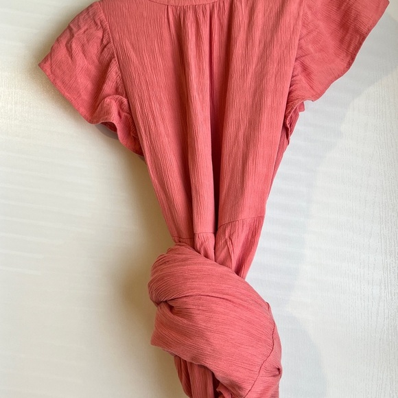 Pink Loft flutter sleeve midi dress - Picture 4 of 9